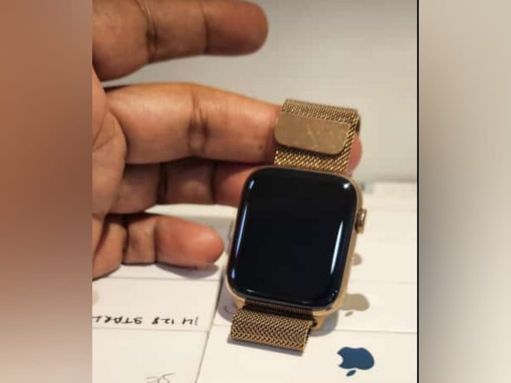 Apple watch serie online 5 gold